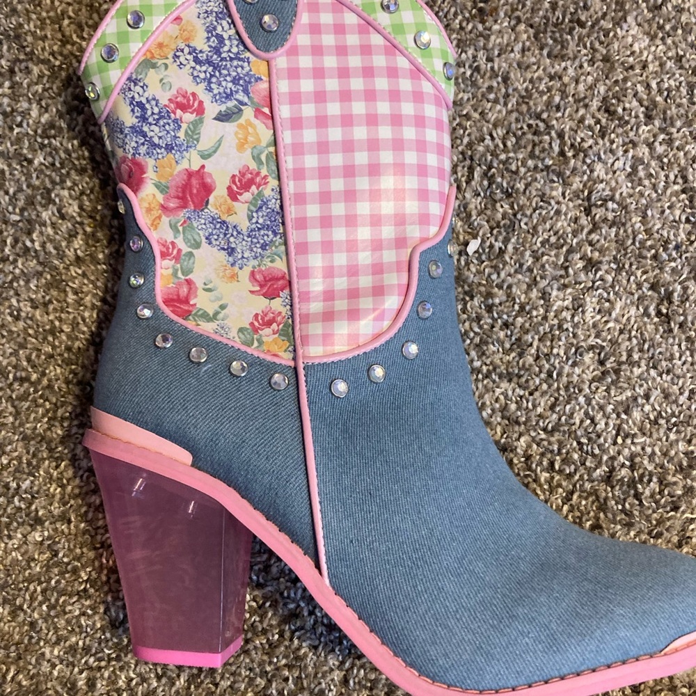 Dolls Kill Cowgirl boots - Picture 2 of 6